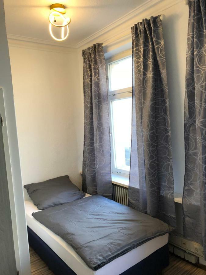 Downtown City - Privaterooms Fuerth Exterior photo