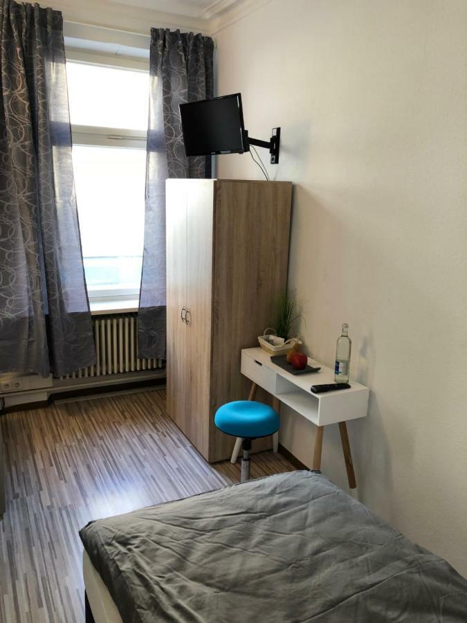 Downtown City - Privaterooms Fuerth Exterior photo